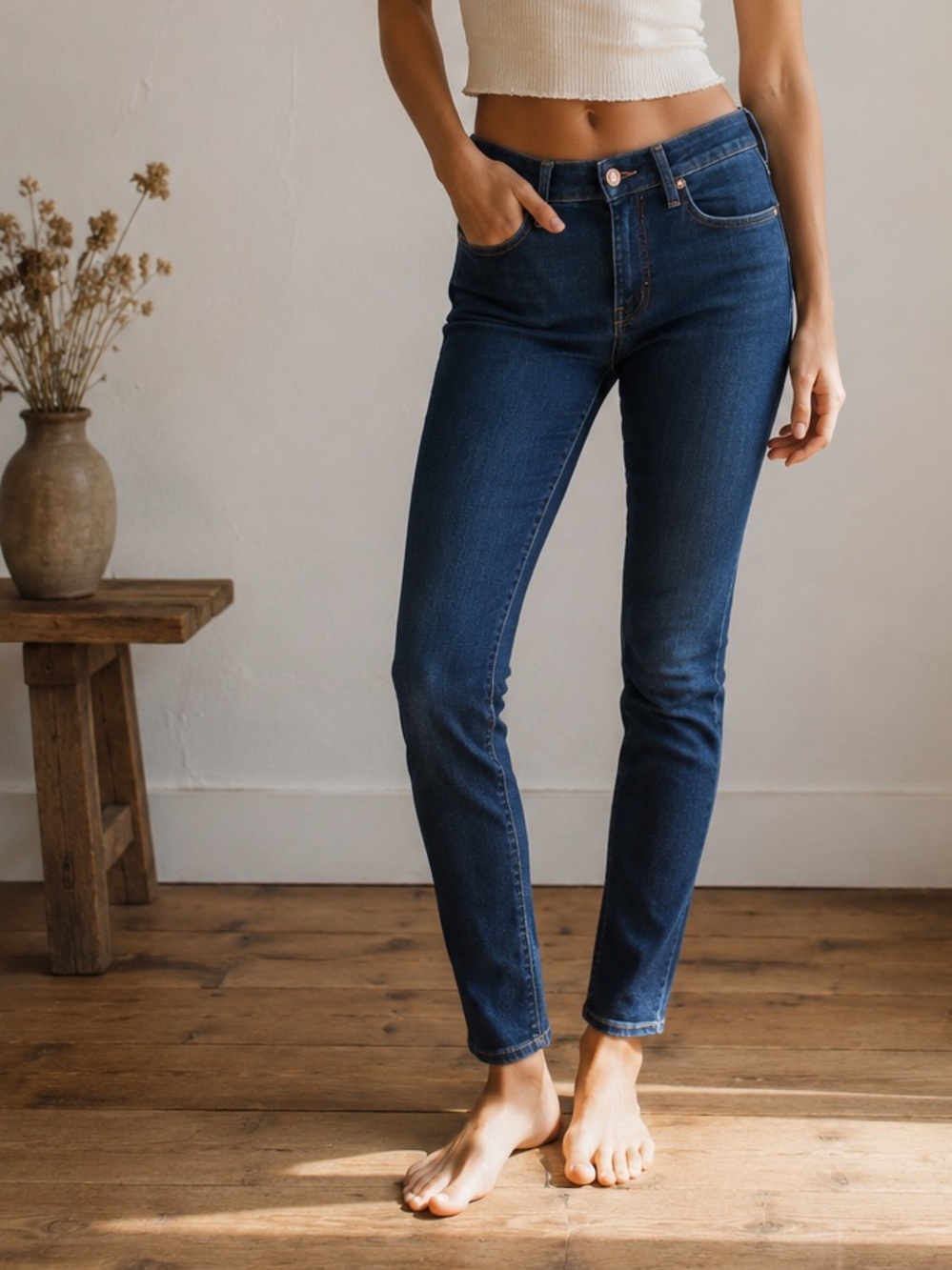 We The Free High Rise Skinny Jeans Dark Wash Size 27